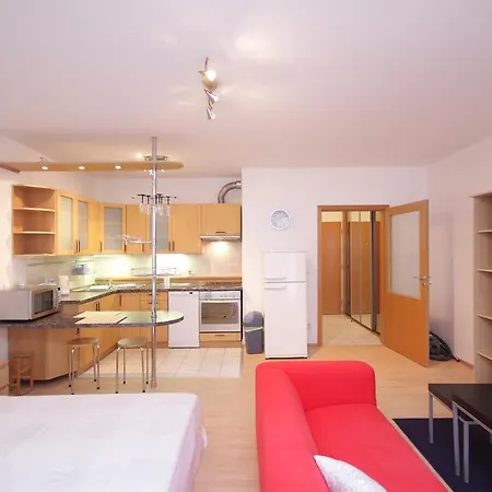 Tomkova I & Iii Apartmán