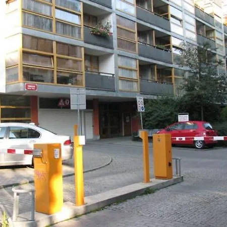 Apartment Tomkova I & Iii